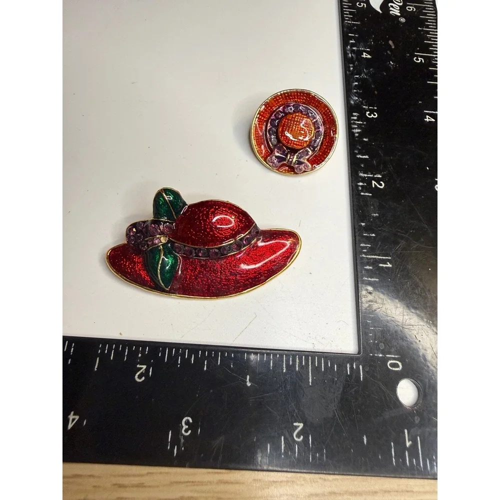 Red Hat Society Brooch Pin Set Enamel Purple Rhinestone Gold Tone Hat Jewelry